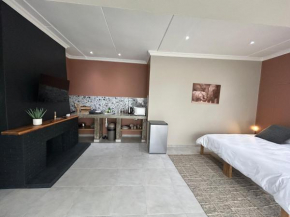 The Lagoon Oasis Self-Catering Accommodation